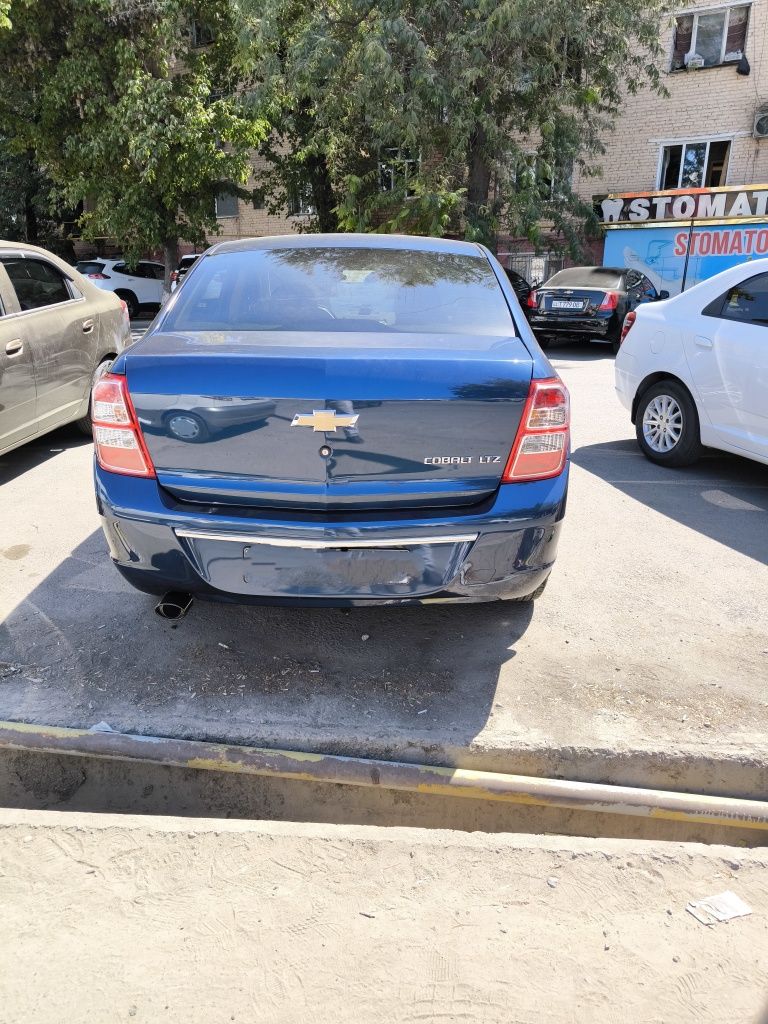 Продам авто кобальт 2023 год 27000 км