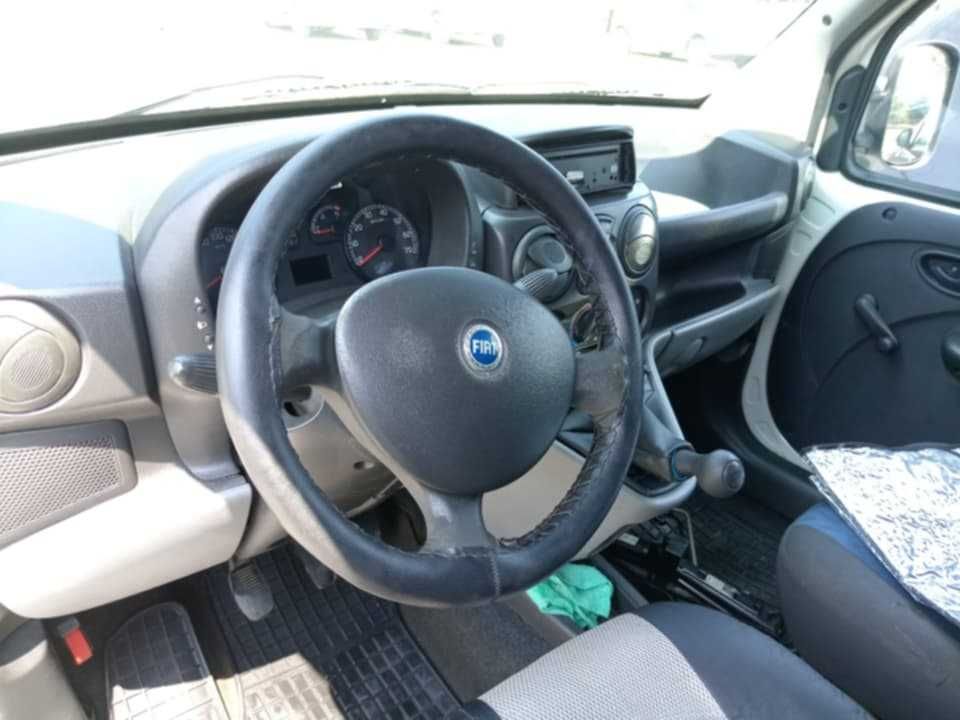 Fiat Doblo 1.3 JTD cu racitor webasto -1 Proprietar 2005 Autoutilitara