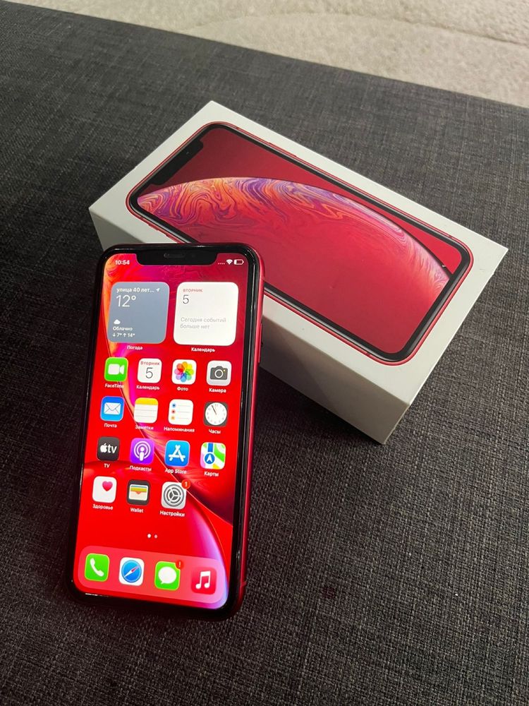 iPhone XR продаю