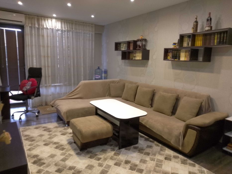 Апартамент в гр.Бобов дол