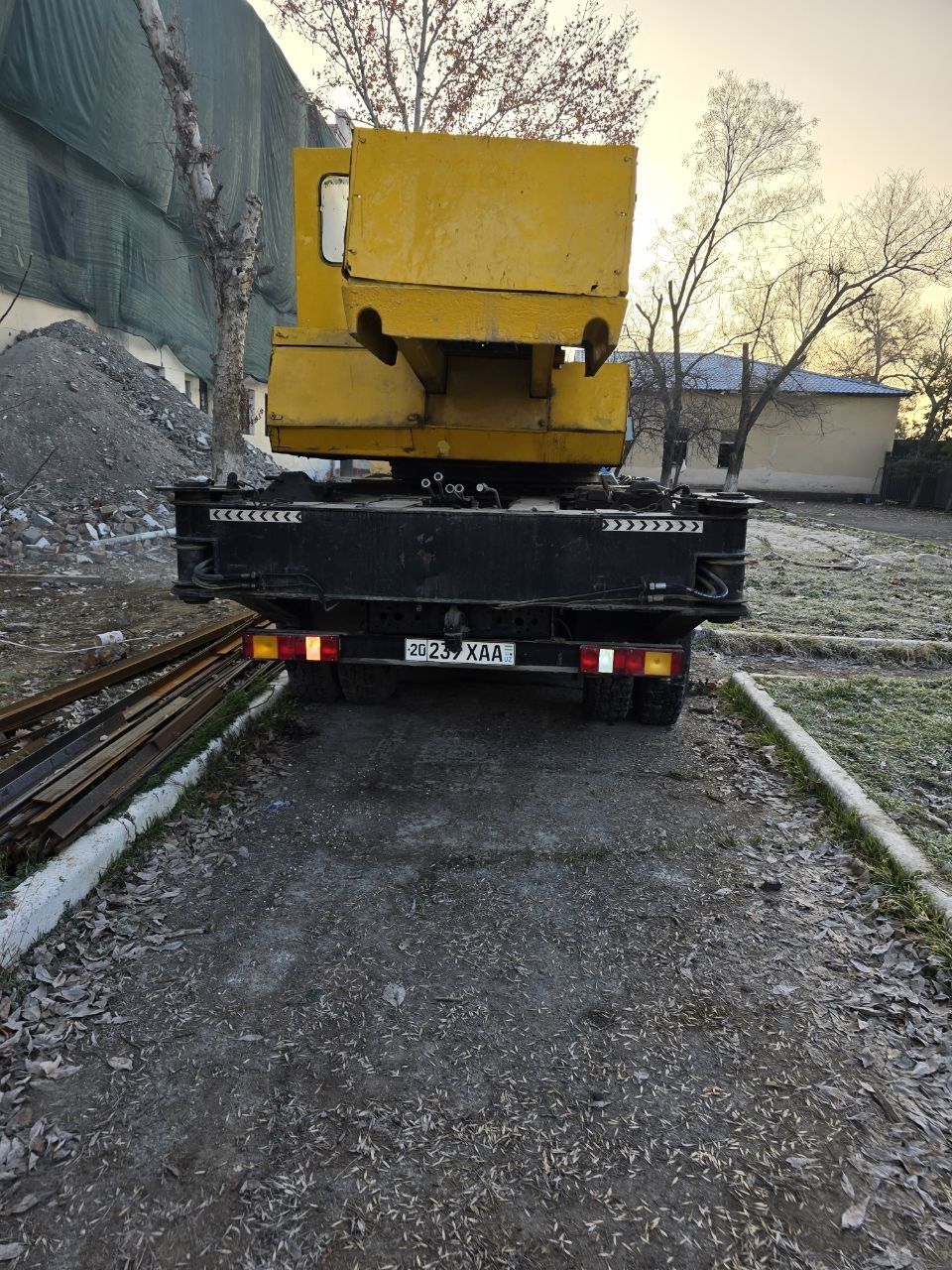 Zil krakadil 10t sotiladi