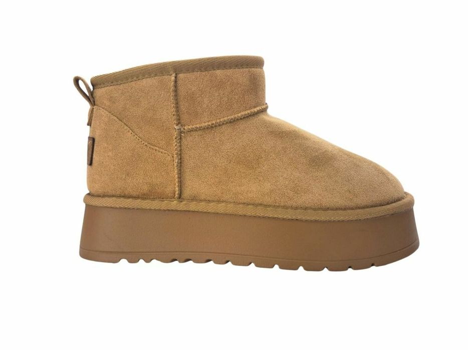 UGG pentru damă  Mai multe detalii în descriere