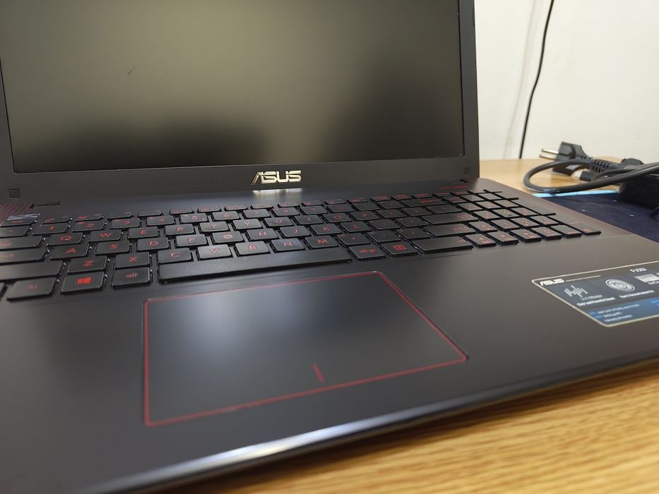 Laptop Asus i7 4710