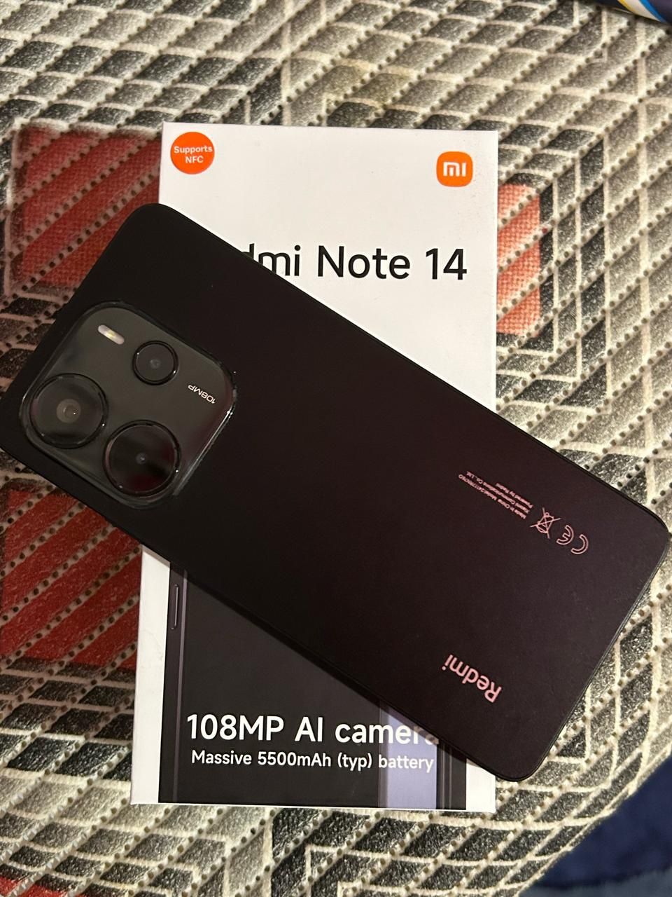 Продам Redmi Note 14