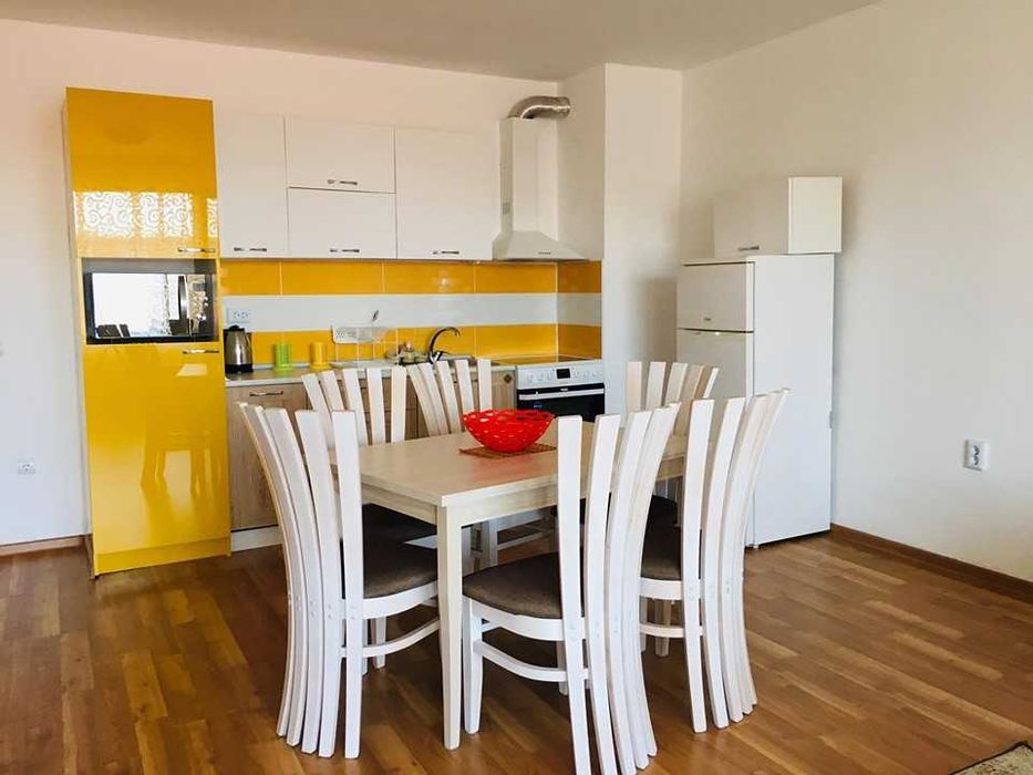 Дава се под наем Тристаен апартамент в Бургас, Сарафово - 113 кв.м за 290 € - Снимка #3