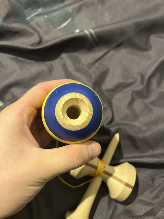 kendama sol zobens Costa