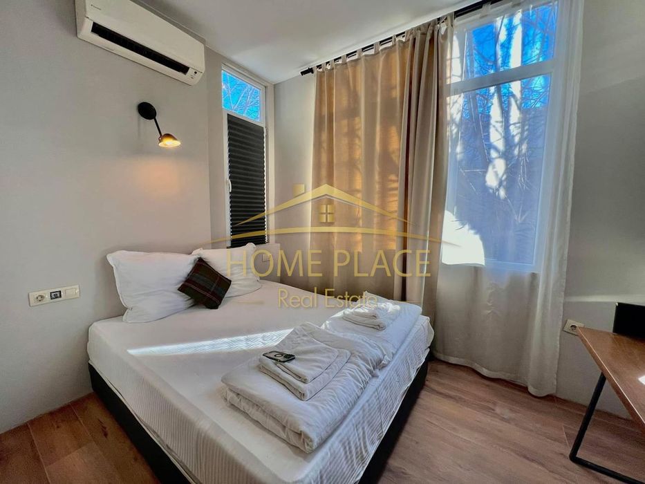 Дава се под наем Едностаен апартамент в Варна, Център - 30 кв.м за 408 € - Снимка #1