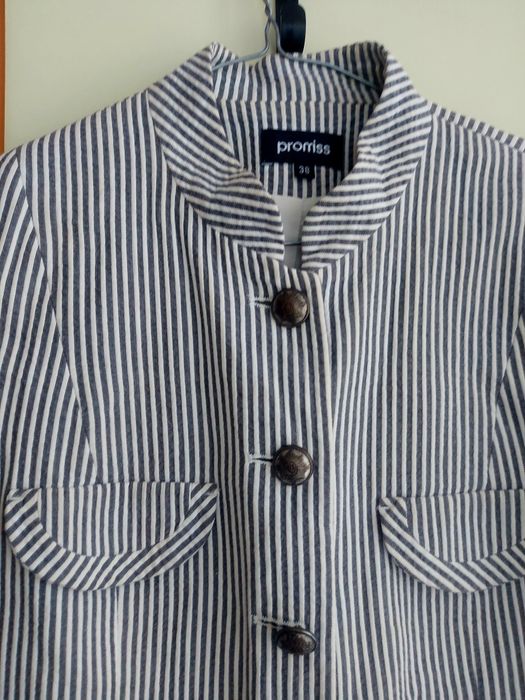 Спортно- елегантно сако ,с подплата