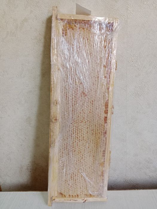 Мёд в сотах,разнотравие, 1,4кг