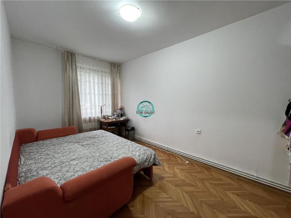 Inchiriez apartament cu 2 cameri 7 noiembrie