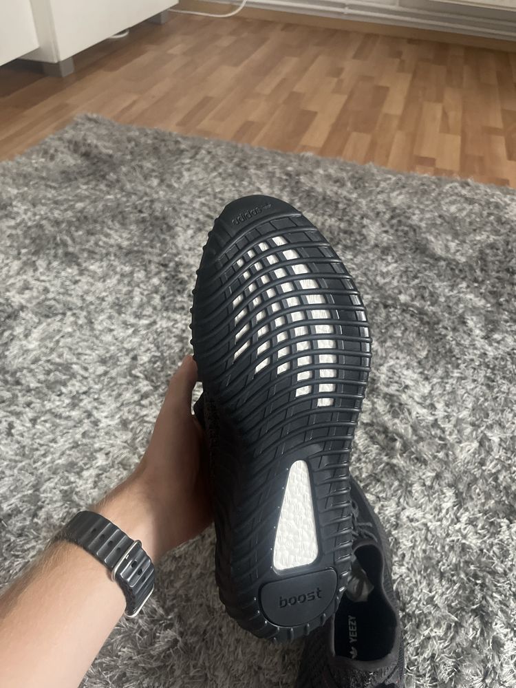 Yeezy 350v2 Black Reflective