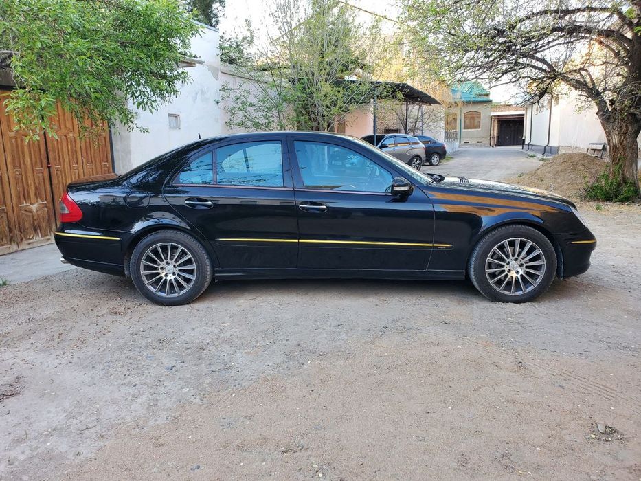 Продается w 211 мерседес бенц