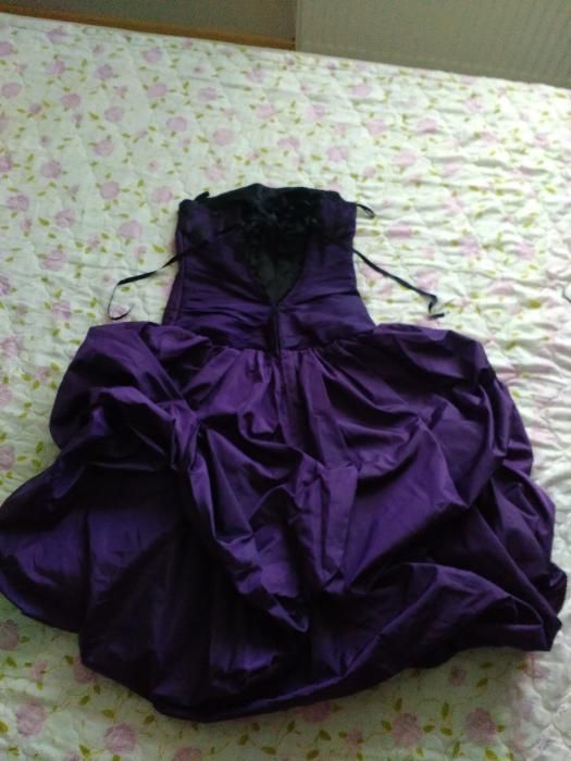 Абитуриентска/Бална рокля