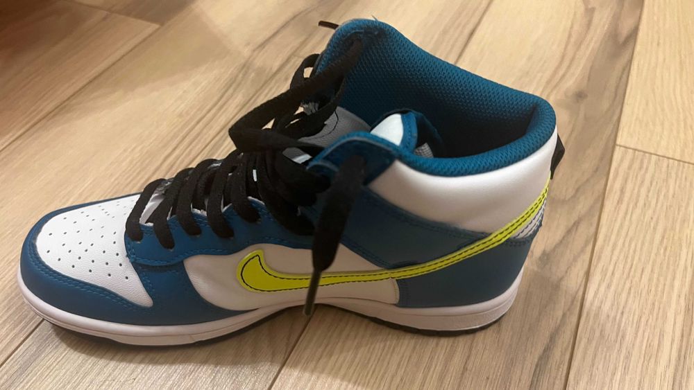 Nike dunk high white volt bright spruce marime 40, noi nouti