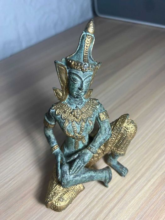 Statuetă Buddha Thai/bronz masiv patinat/bicolor/cântăreț/15,3cm.