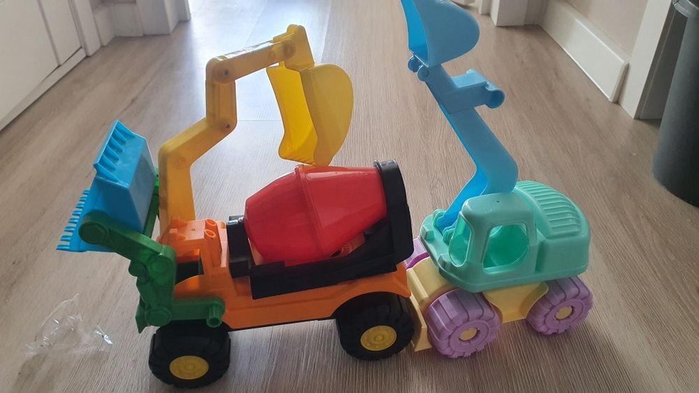 Экскаваторы игрушки