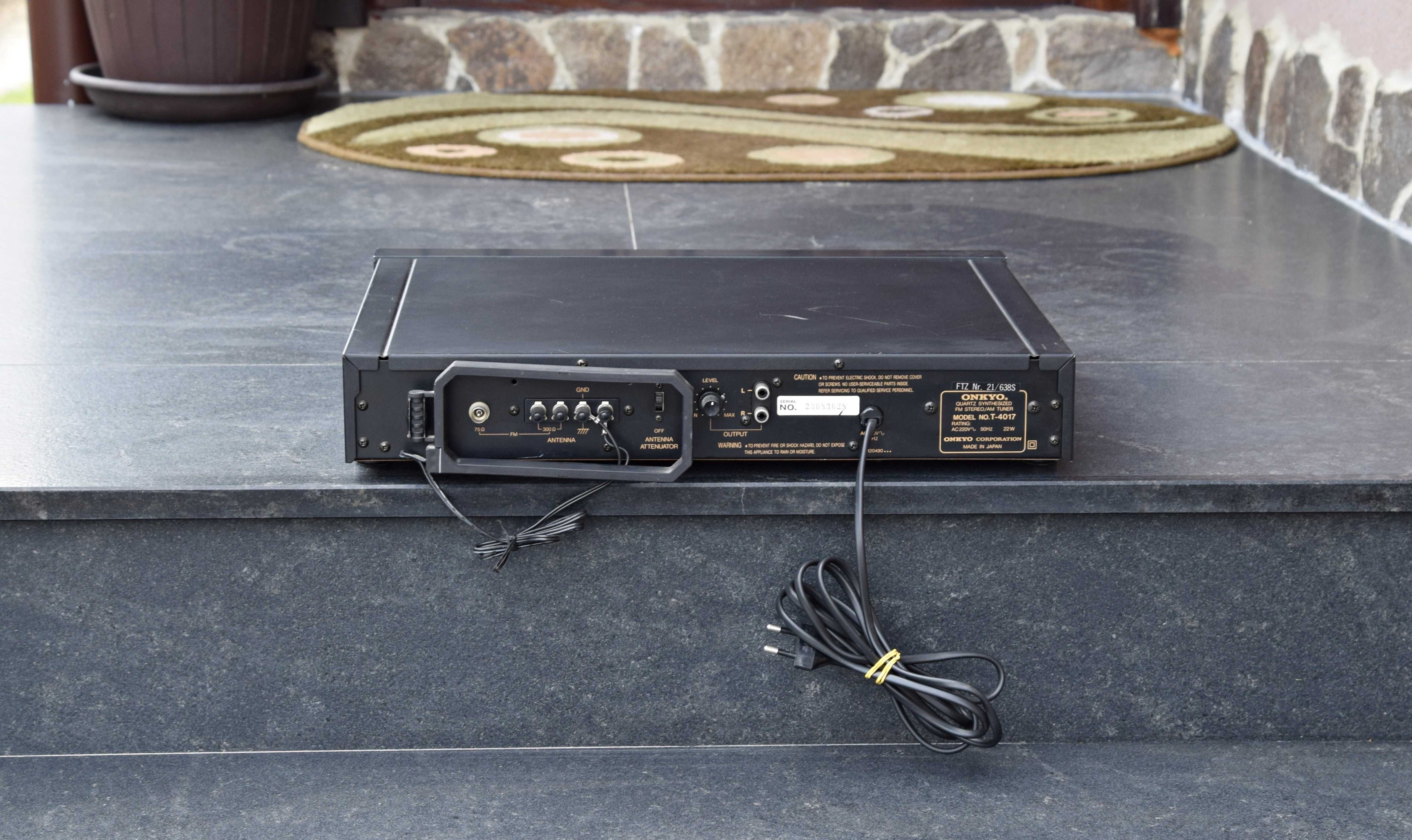 Tuner Onkyo T-4017, vintage, radio