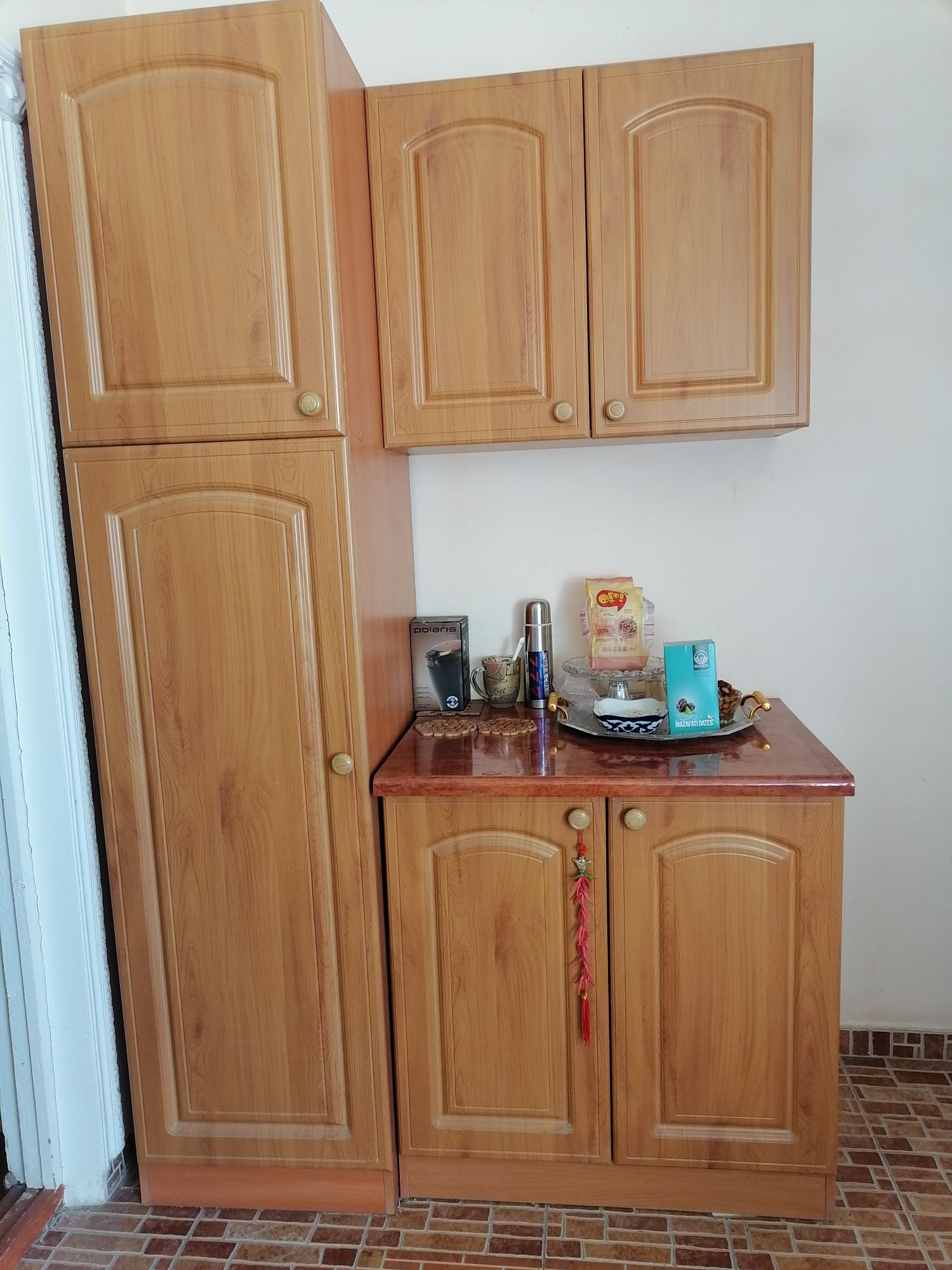 Кухонный гарнитур продаётся в хорошем состоянии