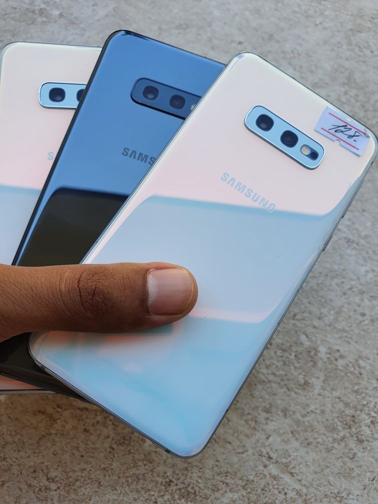 Samsung Galaxy S10e DUOS. OzU 6 GB. Hotira 128 GB. Garantya beriladi