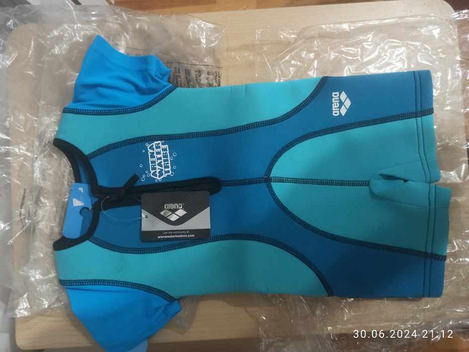 Новый Неопреновый костюм детский Arena AWT Warmsuit на 1-2 года
