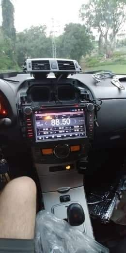 Монтаж на автомобилни мултимедии