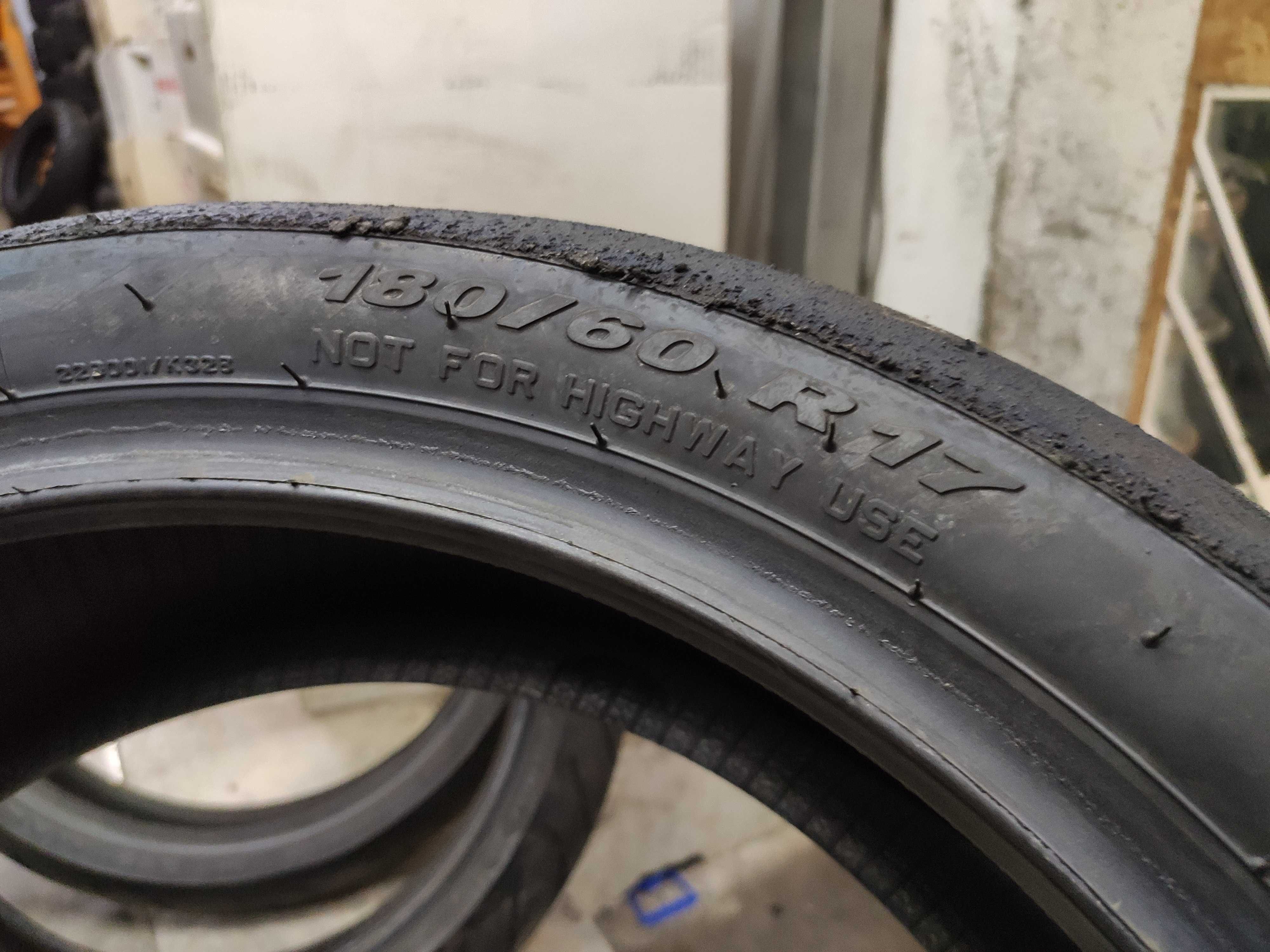 Мото гума Слик 180 60 17 - Pirelli Diablo Superbike SC1 -  DOT 0523