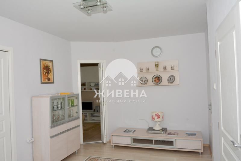 Продава се Четиристаен апартамент в Варна, ВИНС - 147 кв.м за 1939 €/кв.м - Снимка #6
