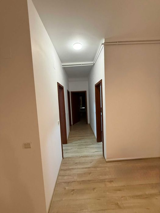 Apartament cu 3 camere de inchiriat in zona Centrala a Voluntariului