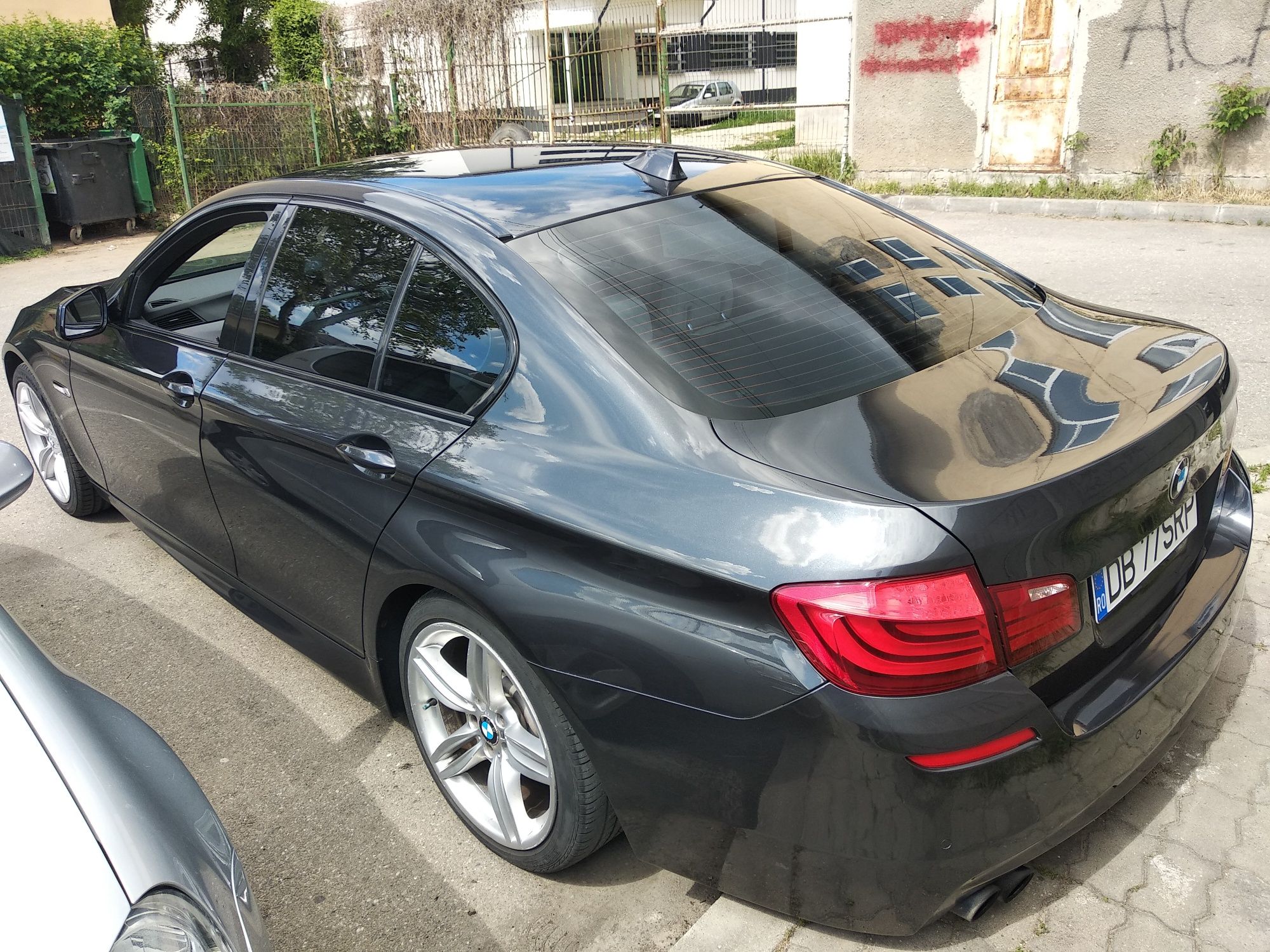 BMW f10 184cp an 2010