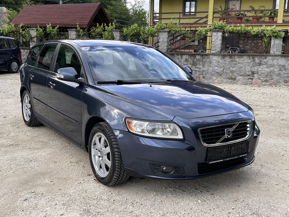 Volvo V50 Facelift 1.6 diesel / DRIVe / SIPS