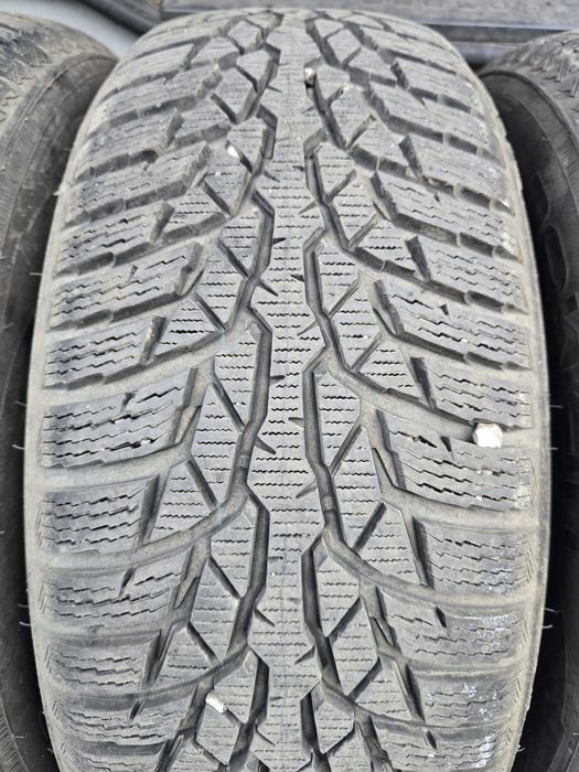 Anvelope 205/65 R16 NOKIAN de iarna 2022