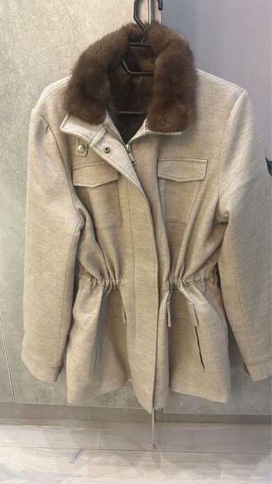 Продам куртку зимнюю