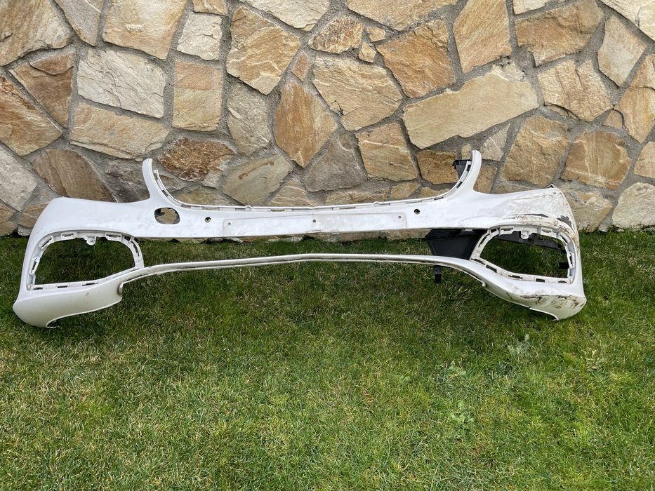 Броня предна за мерцедес Е класа W213