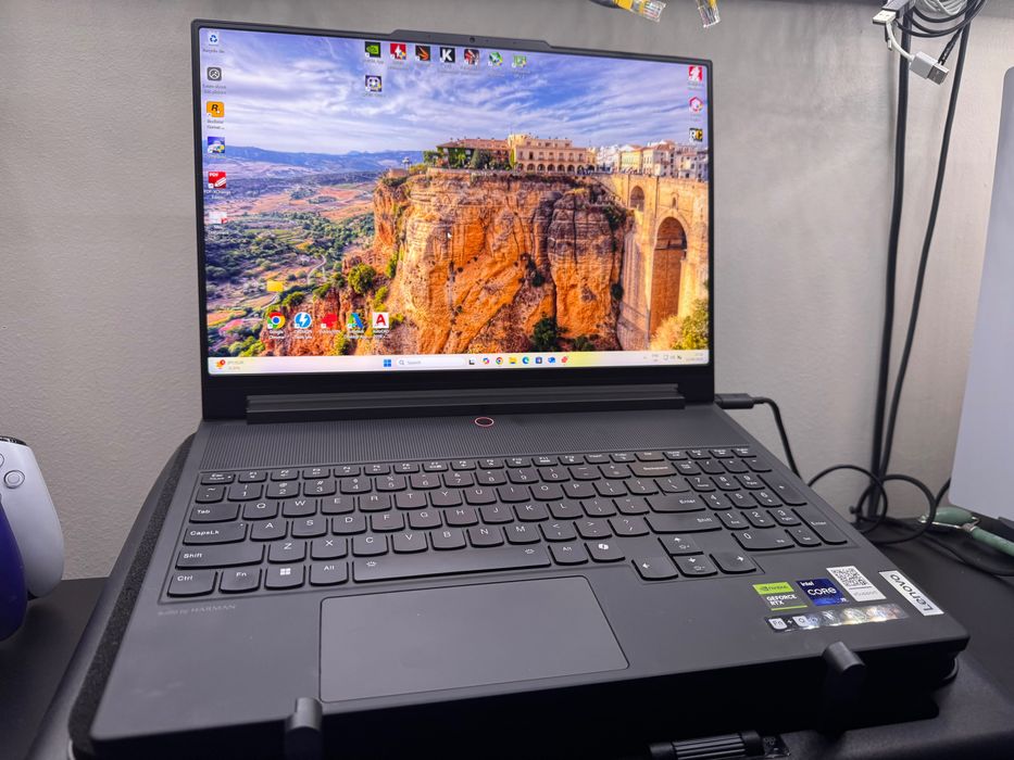 Laptop Gaming Legion 9i i9-14900hx RTX 4090