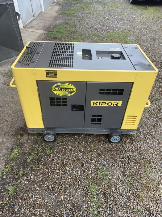 Generator kipor 19 kva