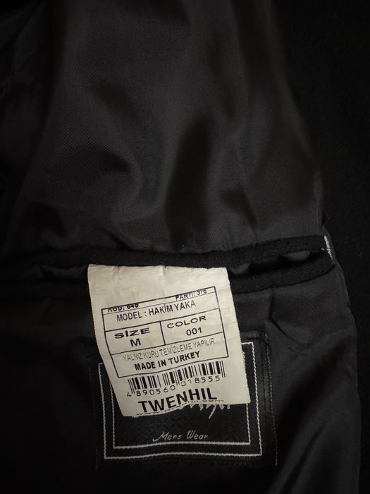 Мъжко дълго манто