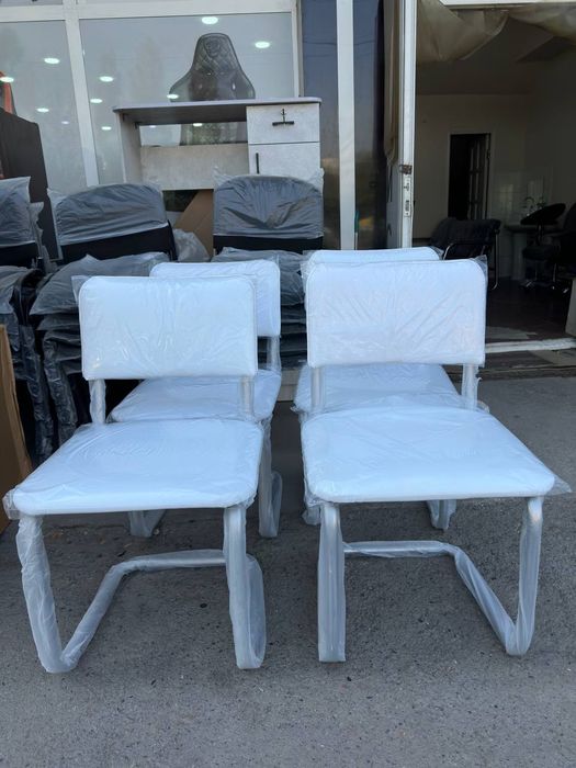 Стулья силвиа изо Виктор турон распродажа