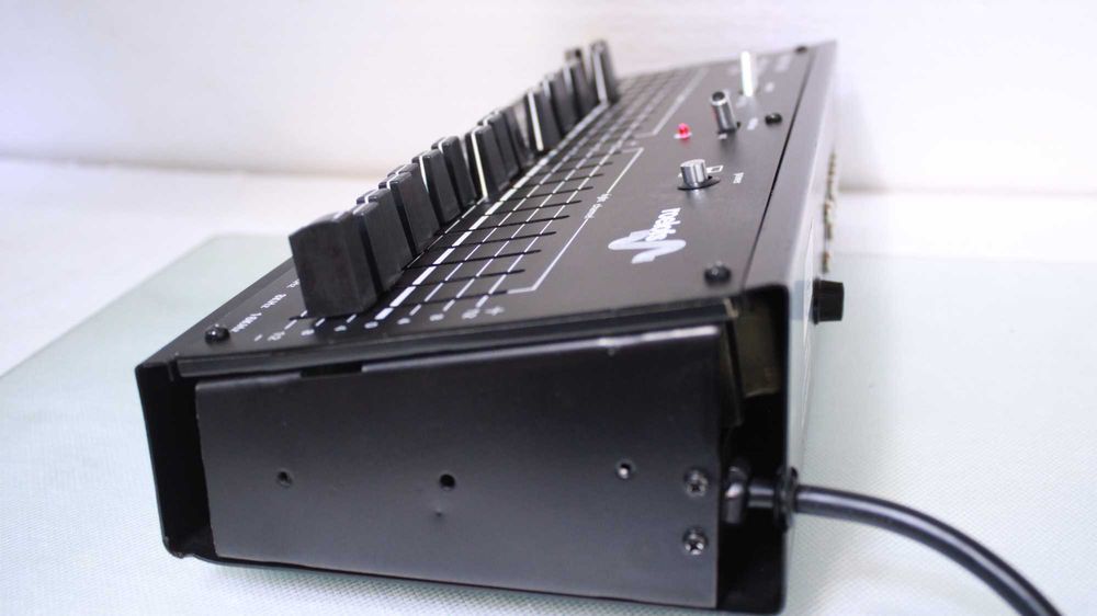 Egalizator Roelofs,2x10 benzi.