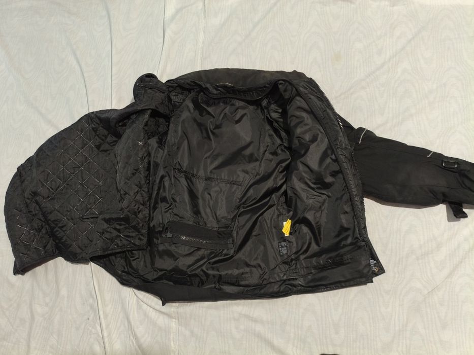 Vând geaca Fast Way Cordura mărime M căptușeală detașabilă protectii