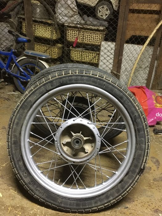 Минскни дискаси сотилади 1 милион 200 минг икаласи камплекти пачимнила