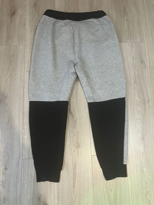 Vand Pantaloni Nike M Tech Fleece