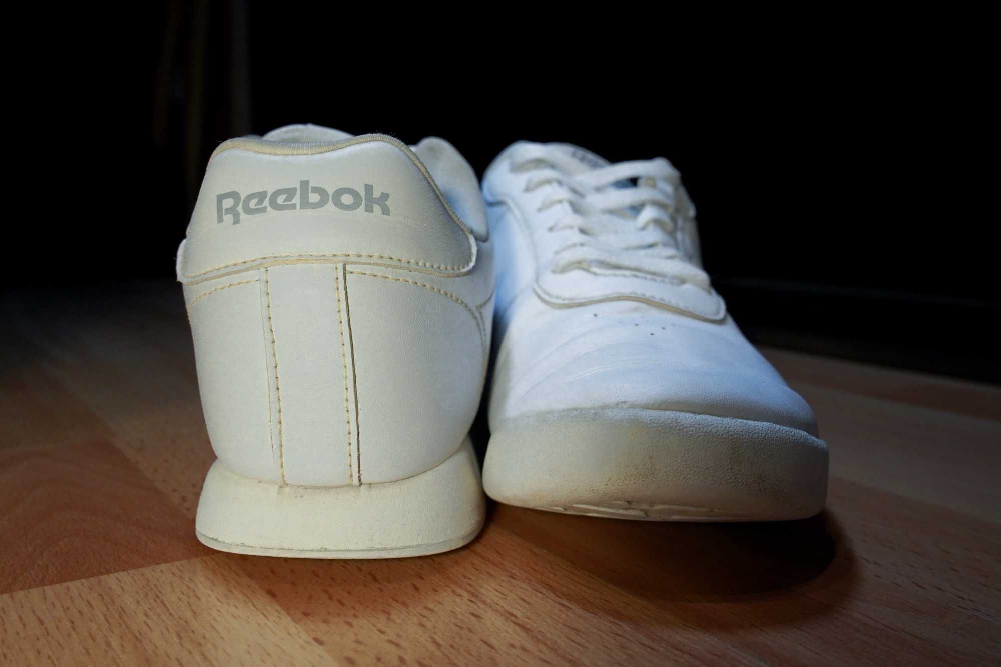 Обувки Reebok, номер 39