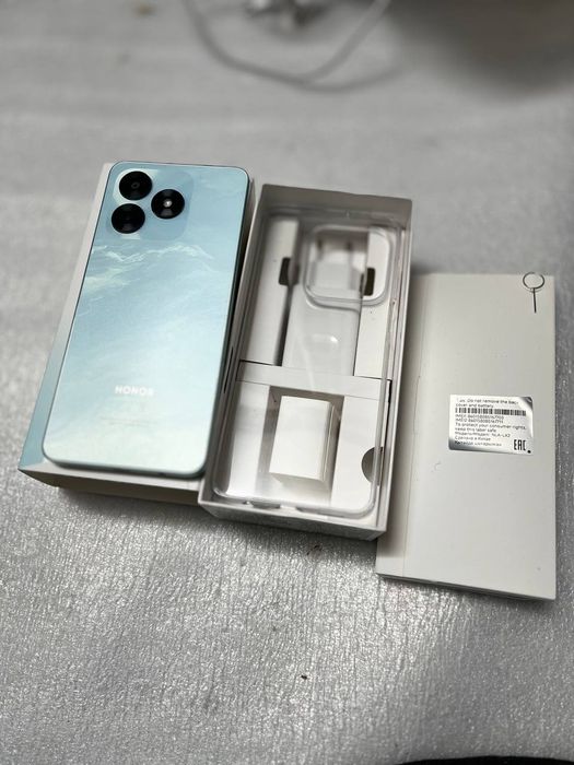 Honor x5c 4/64 yengi