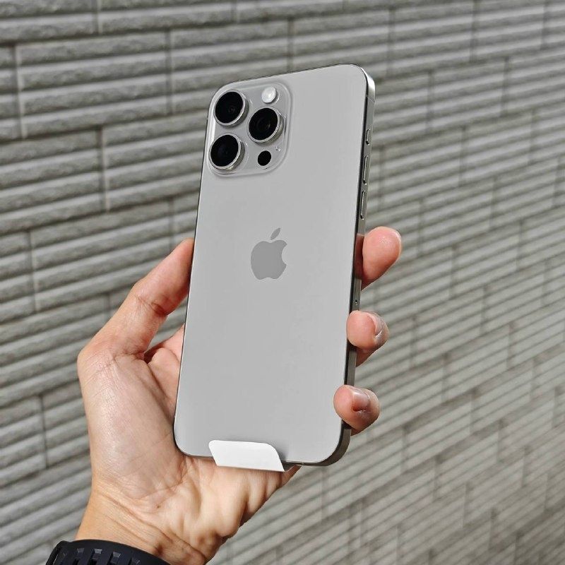 iPhone 15 poro max