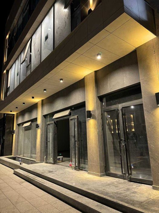 Продаётся 4 Этажный Здания 1502м² Шайхантахур 1 Линия Ор.Арзу Маркет