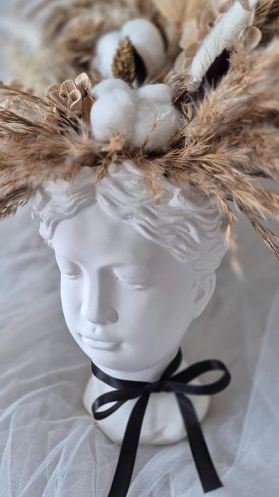 Aranjament floral in vaza din ipsos