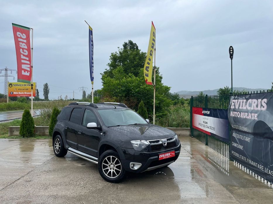 Dacia Duster 4x4/ Laureate/ AC/ Geamuri electrice/ Stare foarte buna