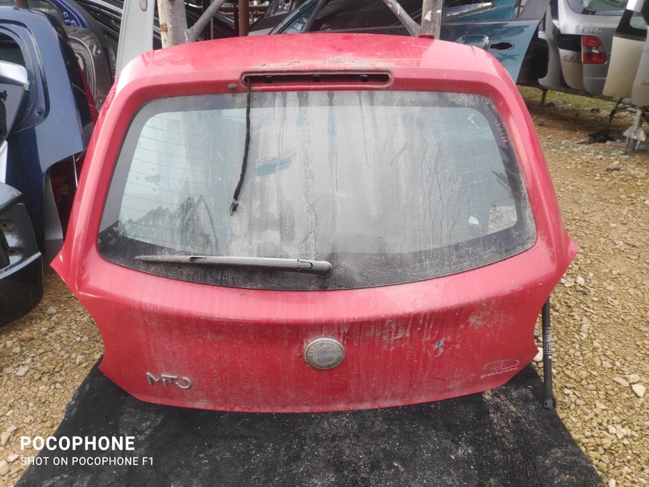 Врата багажник Alfa Romeo Mito / Алфа Ромео Мито