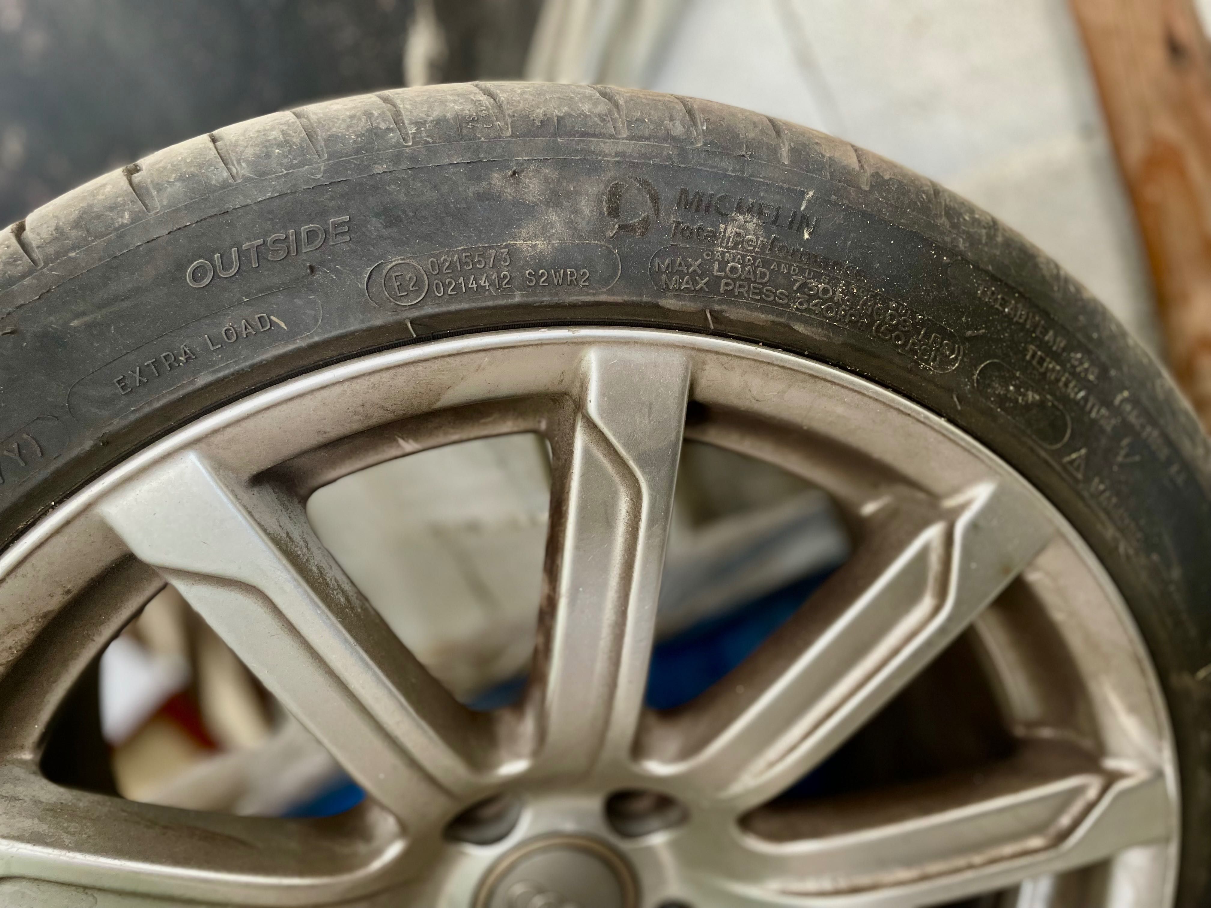 Летни гуми с джанти PILOT SPORT 4 (245/40 ZR 18 )