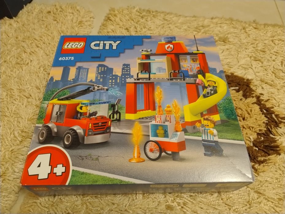 Lego statie pompieri